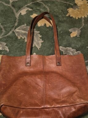Leather Tote Bag in Brown